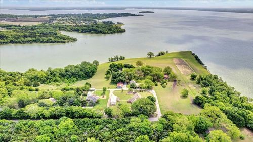 10592 Tree Ln, Princeton, TX, 75407-4916 | Card Image