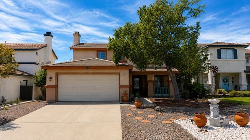 6538 Douglas Ave, Fontana, CA, 92336-4138 | Card Image