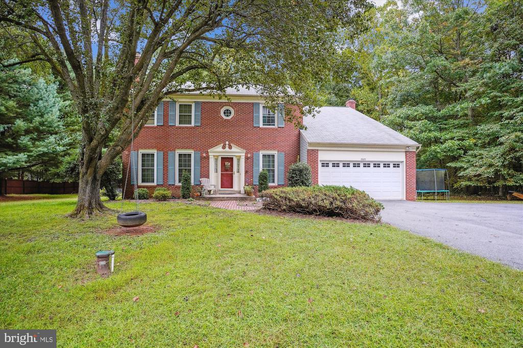Raines Dr, Derwood, MD 20855