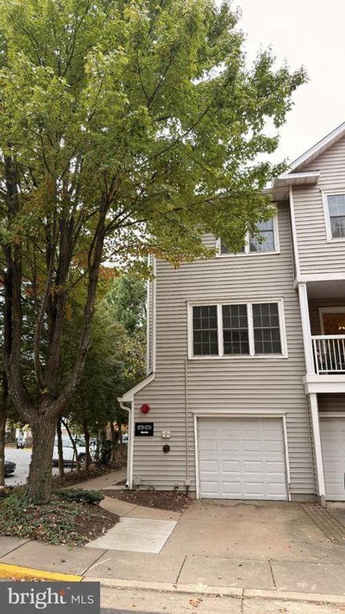 12733 Fair Briar Ln, FAIRFAX, VA, 22033-3850 | Card Image
