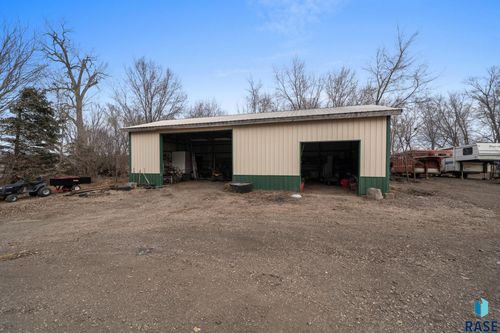 28286 Bartlett Ave, Canton, SD, 57013-5850 | Card Image