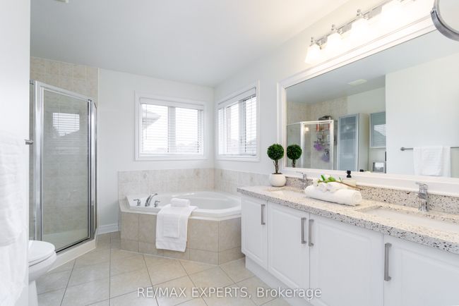 60 Crystalhill Dr, House other with 6 bedrooms, 5 bathrooms and 4 parking in Brampton ON | Image 24