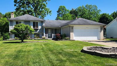 5257 Moceri Lane, Home with 3 bedrooms, 2 bathrooms and null parking in Grand Blanc Twp MI | Image 1