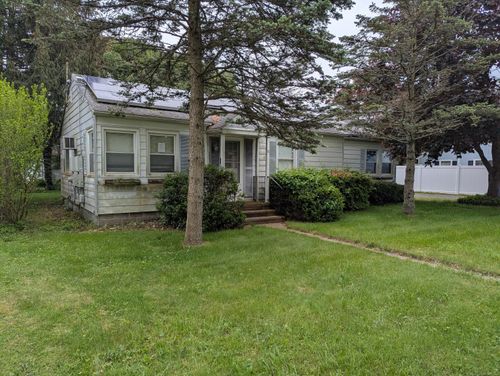 52 Chalker Beach Rd, Old Saybrook, CT, 06475-1748 | Card Image