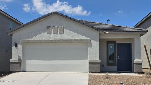 12285 E Morris Carson Dr, Vail, AZ, 85641-1195 | Card Image