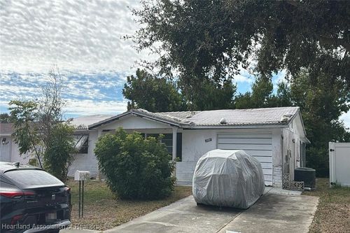 9315 Saint Regis Lane, Other, FL, 34668 | Card Image