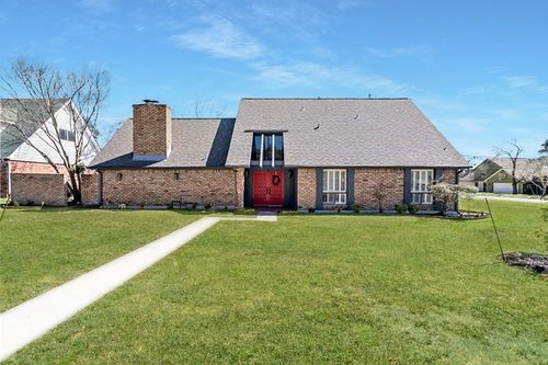 3705 Old Oaks Dr, Bryan, TX, 77802-4746 | Card Image