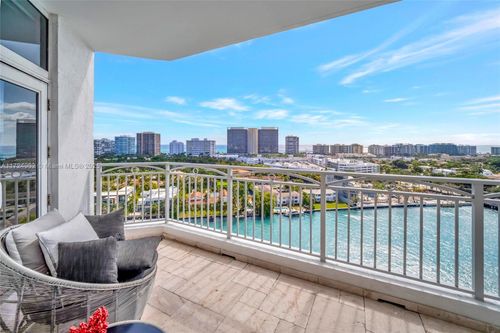 apt-1604-9751 E Bay Harbor Dr, Bay Harbor Islands, FL, 33154-3828 | Card Image
