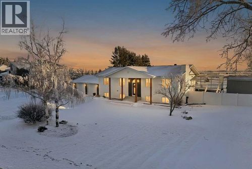 15 Township Road 384, Red Deer County, AB, T4E1A1 | Card Image