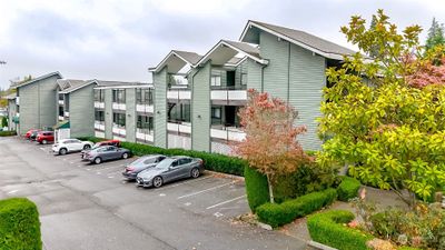 Welcome to Town Squire Condos of Edmonds! | Image 1