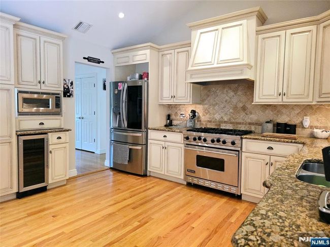 443 Lynn St, House other with 3 bedrooms, 3 bathrooms and null parking in Harrington Park NJ | Image 15