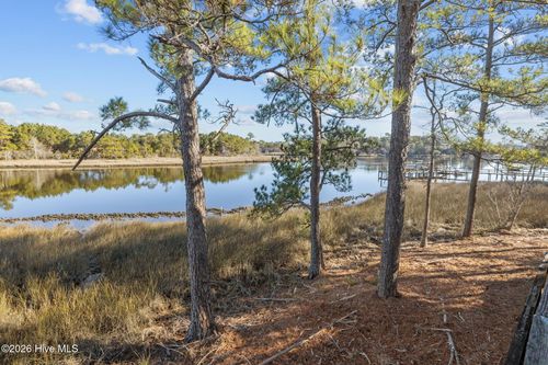 158 Henderson Dr, Newport, NC, 28570-0269 | Card Image