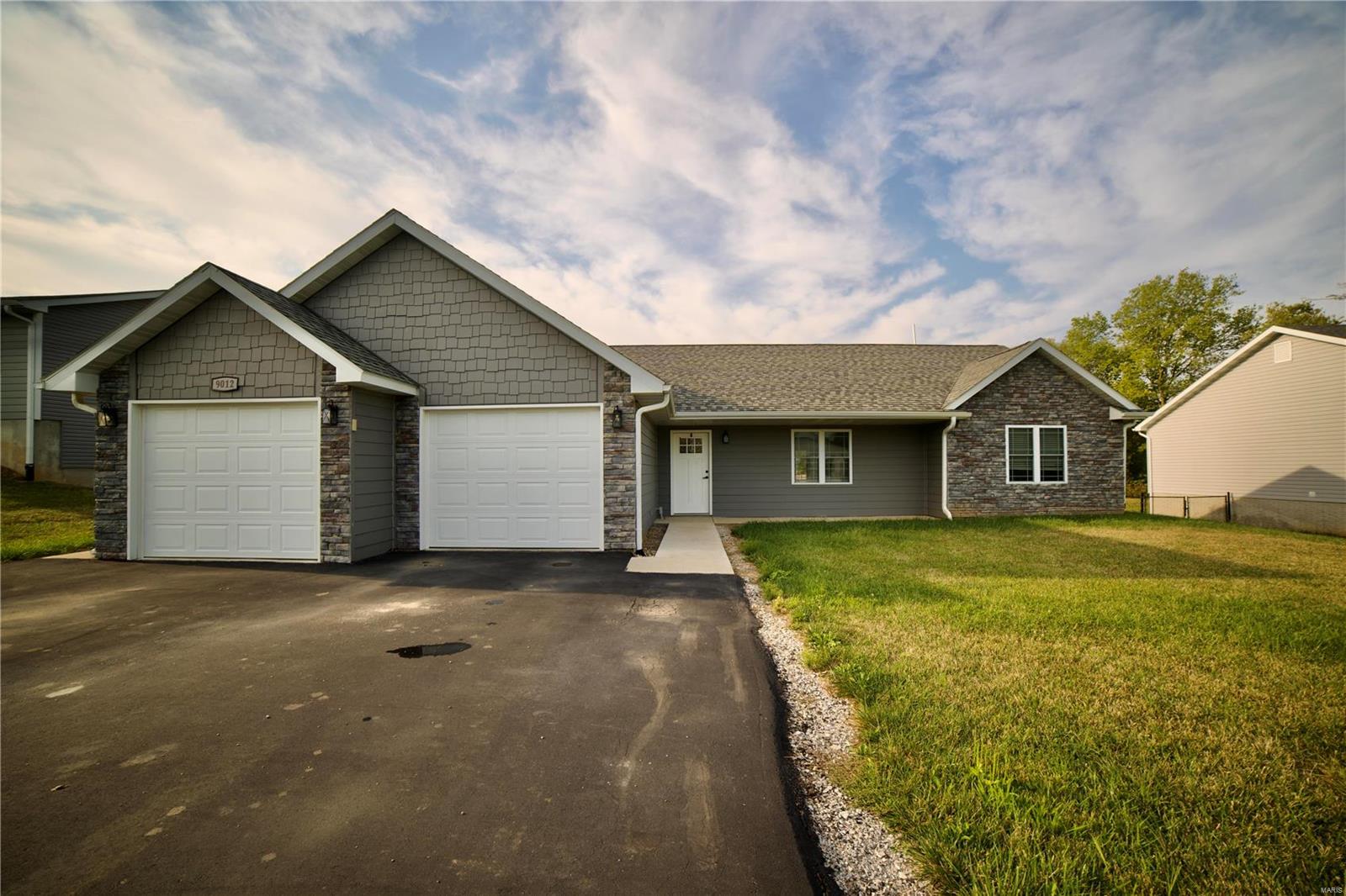 Idell Creek Ln, Hannibal, MO 63401