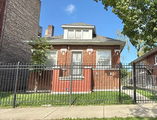 1374 W 78th St, Chicago, IL, 60620-3745 | Card Image