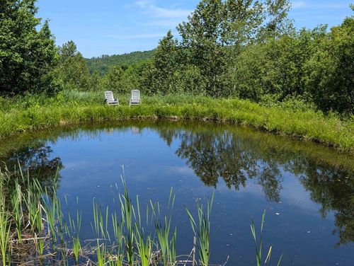154 West St, Barton, VT, 05822-9641 | Card Image