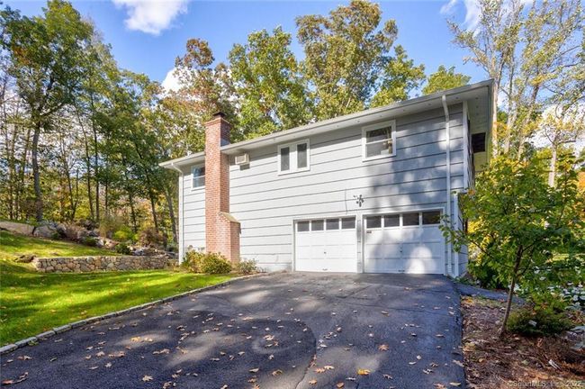 7 Red Oak Ln, House other with 4 bedrooms, 3 bathrooms and null parking in Norwalk CT | Image 37