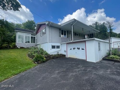 151 Bridge Ln, Duncansville, PA, 16635-6701 | Card Image