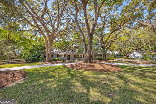 20 Frederica Oaks Ln, St Simons Island, GA, 31522-1974 | Card Image