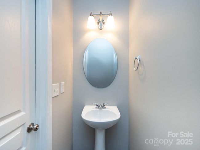 621 Pine Links Dr, Townhouse with 3 bedrooms, 3 bathrooms and null parking in Tega Cay SC | Image 32