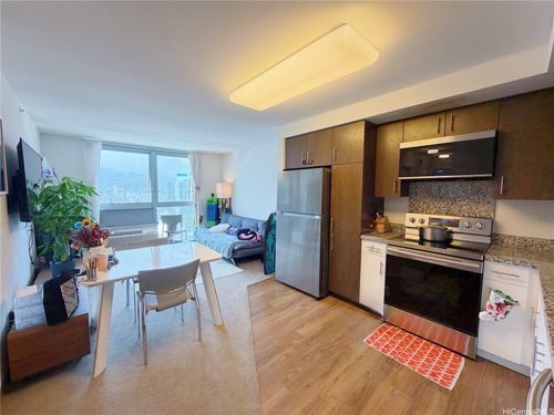 3111-988 Halekauwila St, Honolulu, HI, 96814-4050 | Card Image