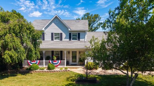 39 Cranberry Dr, Stuarts Draft, VA, 24477-3044 | Card Image