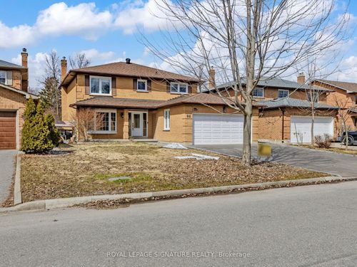 98 Golf Links Dr, Aurora, ON, L4G3V3 | Card Image