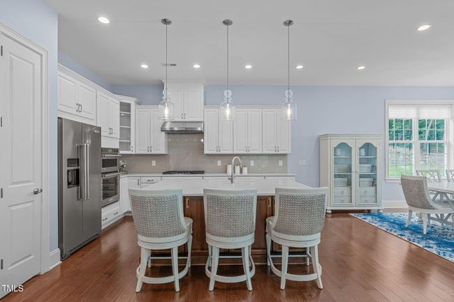 Kitchen-Aid Gas Range & Hood | Image 13