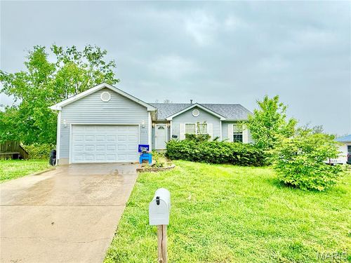 305 Houser St, Park Hills, MO, 63601-2241 | Card Image