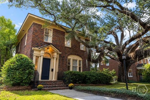 602 E 50th St, Savannah, GA, 31405-2457 | Card Image