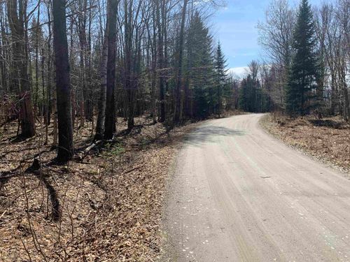 25 Blanchard Rd, Pittsburg, NH, 03592-5403 | Card Image