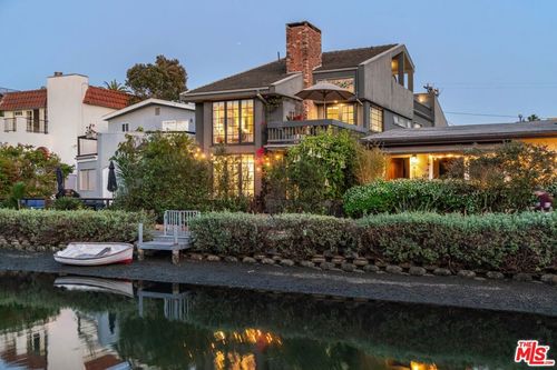 432 Sherman Canal, Venice, CA, 90291 | Card Image