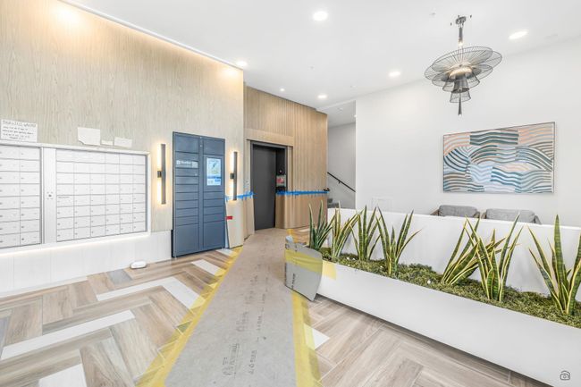 Interior space | Image 27