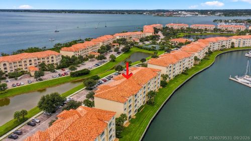 unit-304-17 Harbour Isle Drive W, Fort Pierce, FL, 34949 | Card Image