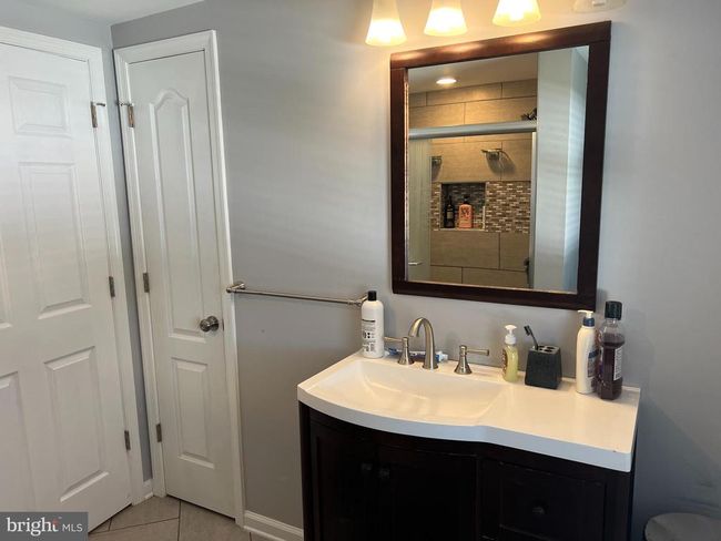39 Shellflower Rd, House other with 5 bedrooms, 3 bathrooms and null parking in LEVITTOWN PA | Image 62