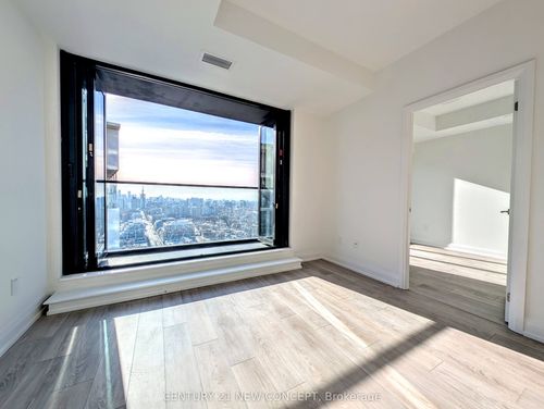 2806-20 Soudan Ave, Toronto, ON, M4S0E2 | Card Image