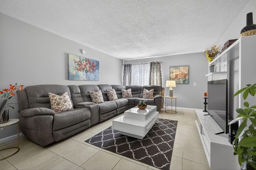 102-12020 W Greenway Dr, Royal Palm Beach, FL, 33411-2841 | Card Image