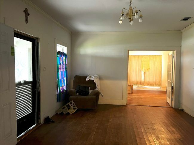 A - 5619 Fm 535, House other with 5 bedrooms, 1 bathrooms and 8 parking in Cedar Creek TX | Image 10