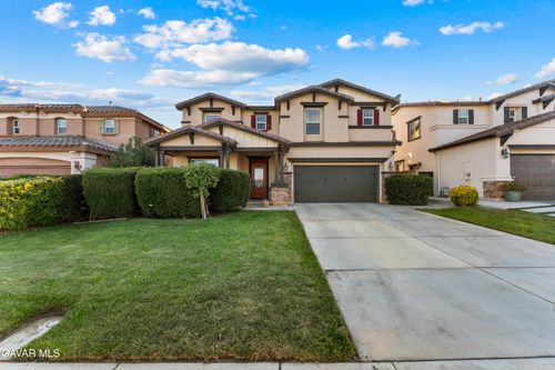 2450 Delicious Ln, Palmdale, CA, 93551-6100 | Card Image
