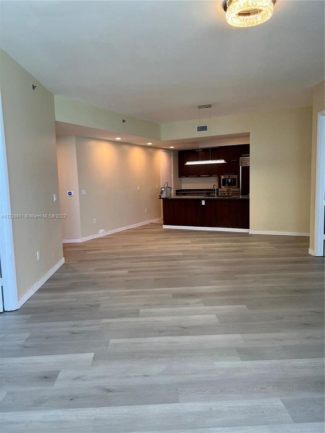 APT-707 - 16001 Collins Ave, Condo with 3 bedrooms, 3 bathrooms and null parking in Sunny Isles Beach FL | Image 10