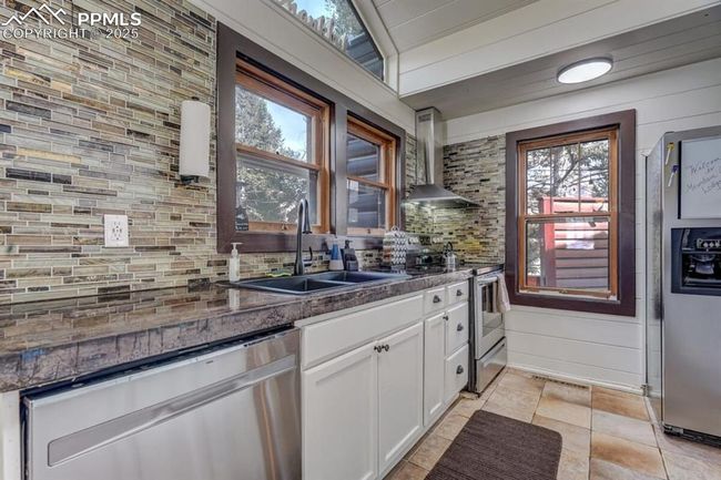 5625 Moosa Rd, House other with 4 bedrooms, 2 bathrooms and 3 parking in Cascade CO | Image 7