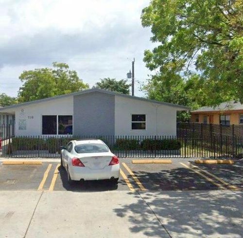 5-720 Nw 6th Ave, Pompano Beach, FL, 33060-5990 | Card Image