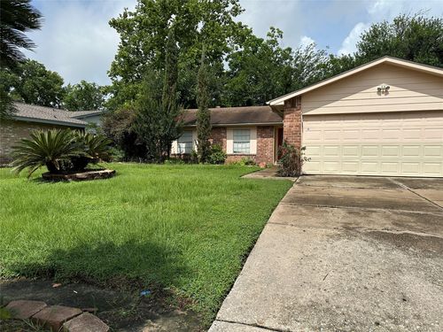 8511 Little River Road, Houston, TX, 77064 | Card Image