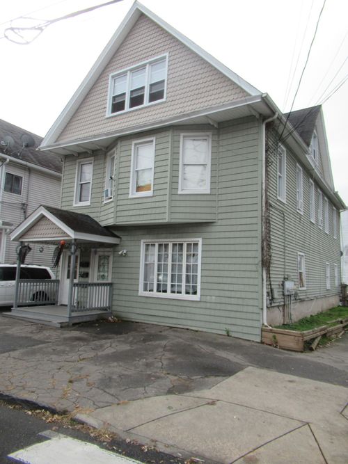 255 Poplar St, Bridgeport, CT, 06605-1976 | Card Image