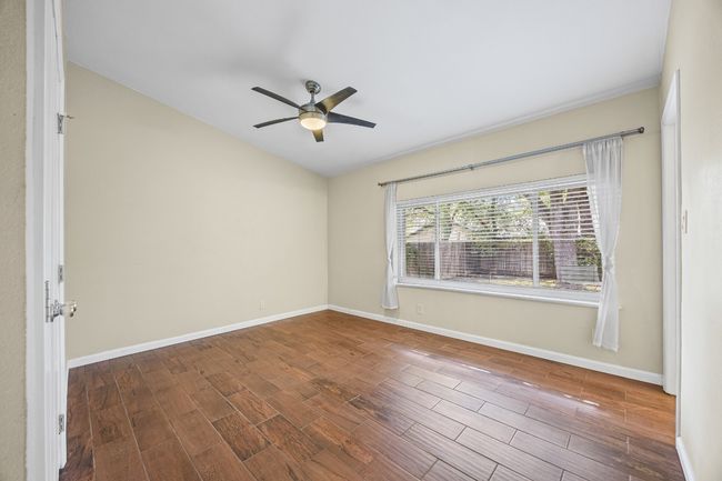 9215 Hunters Trce E, House other with 4 bedrooms, 2 bathrooms and null parking in Austin TX | Image 21