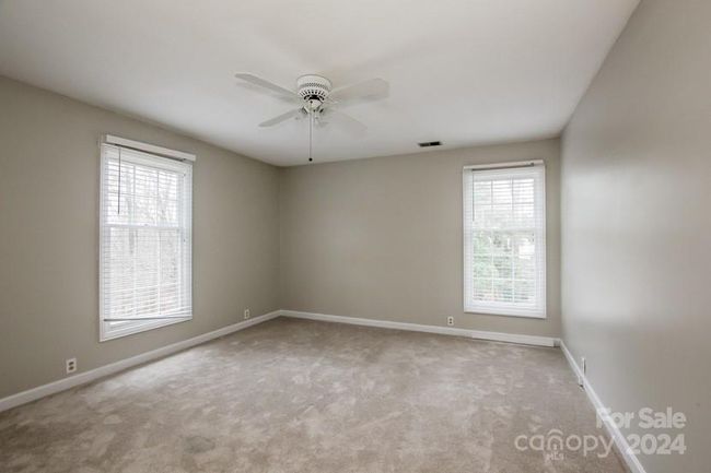 9325 Raintree Ln, House other with 4 bedrooms, 3 bathrooms and null parking in Charlotte NC | Image 11