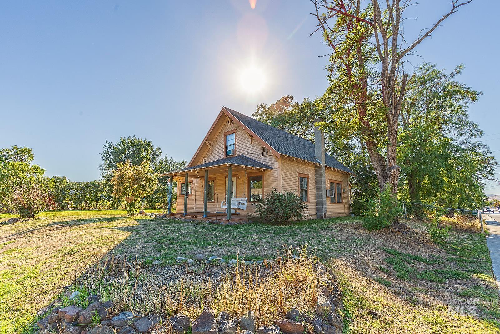 10th St, Clarkston, WA 99403