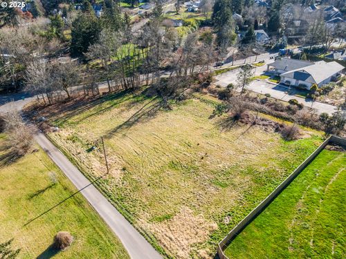 12395 Clara Ln, Lake Oswego, OR, 97035-1166 | Card Image