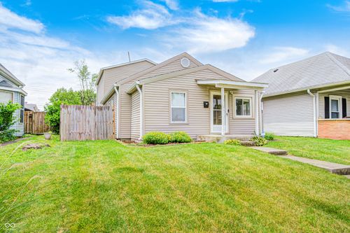 148 S 3rd Ave, Beech Grove, IN, 46107-1909 | Card Image