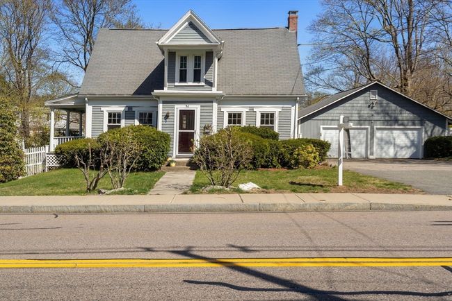 52 Pleasant St, House other with 3 bedrooms, 2 bathrooms and 2 parking in Franklin MA | Image 28