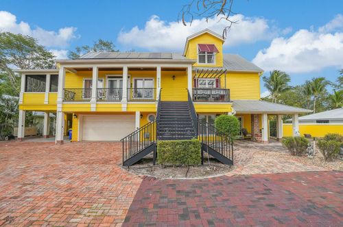 9283 Se Cove Point St, Jupiter, FL, 33469-1381 | Card Image